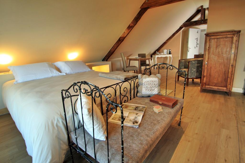Hotel Spa Le Miel Des Muses 브리브라가야르드 객실 사진