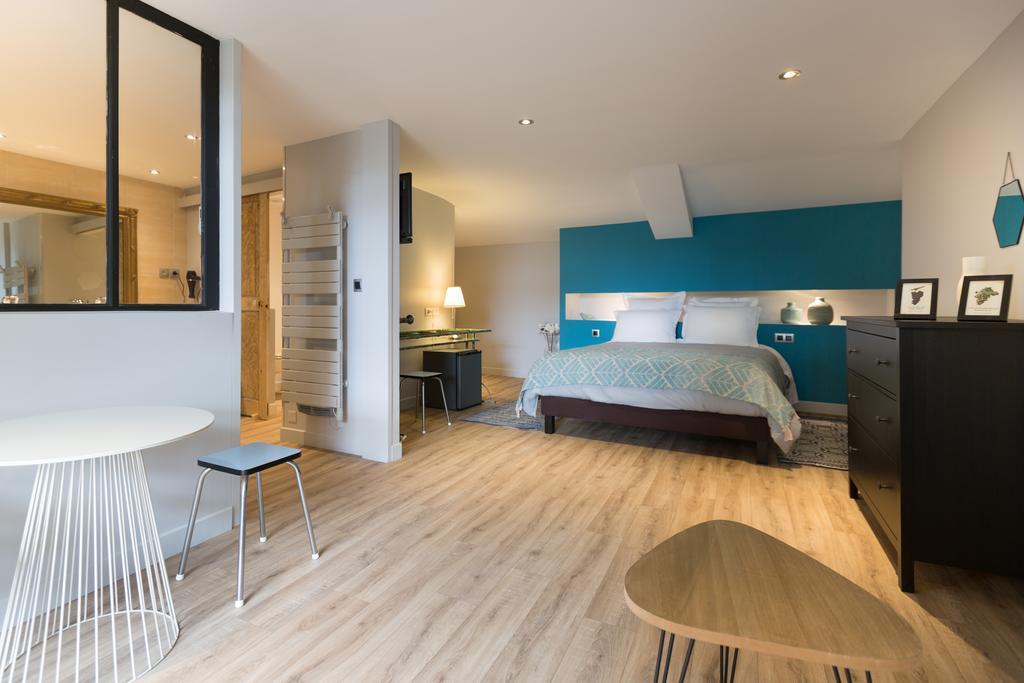 Hotel Spa Le Miel Des Muses 브리브라가야르드 외부 사진