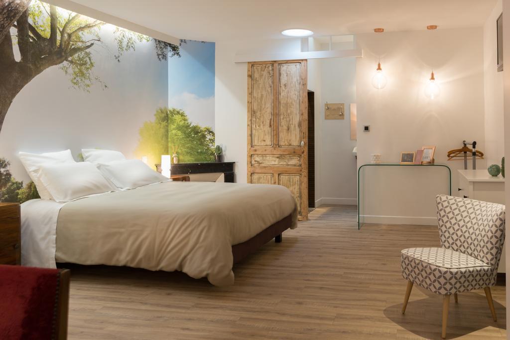 Hotel Spa Le Miel Des Muses 브리브라가야르드 외부 사진